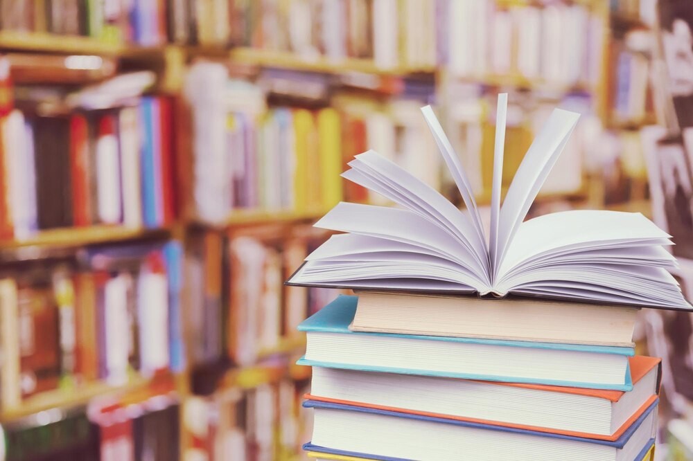 Odkryj Żoliborz: Dołącz do rodzinnej Sztafety Bibliotek!