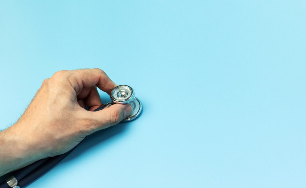 Szybka interwencja, która uratowała życie na dworcu