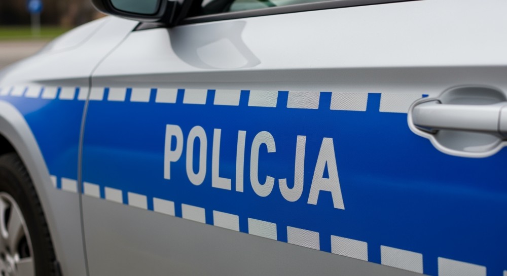 Policja w ogniu krytyki: Odpowiedź na kontrowersje w mediach